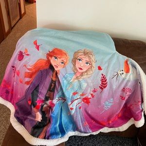 Frozen 2 blanket hoodie